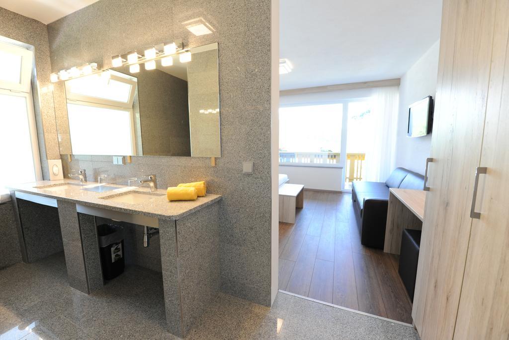 Terrassenhotel Reichmann Sankt Kanzian am Klopeiner See Kültér fotó